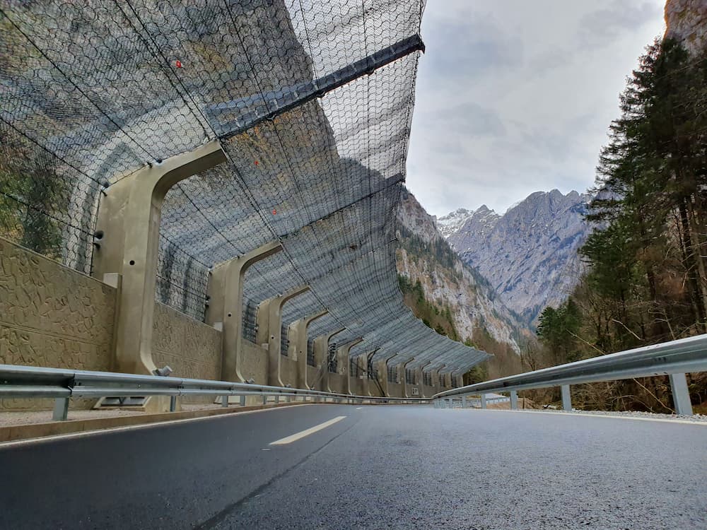 lưới thép chống đá lăn đá rơi